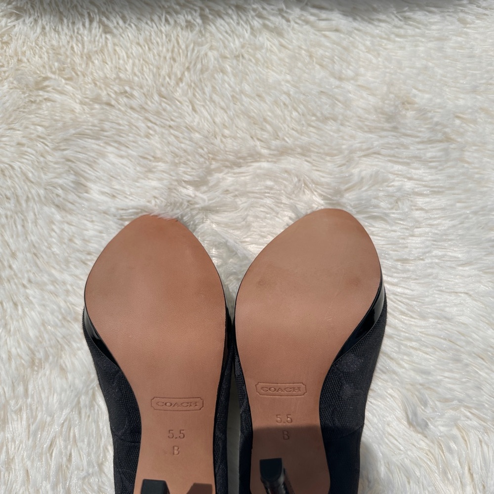 Coach Caya Signature Logo Heels - Picture 5 of 8